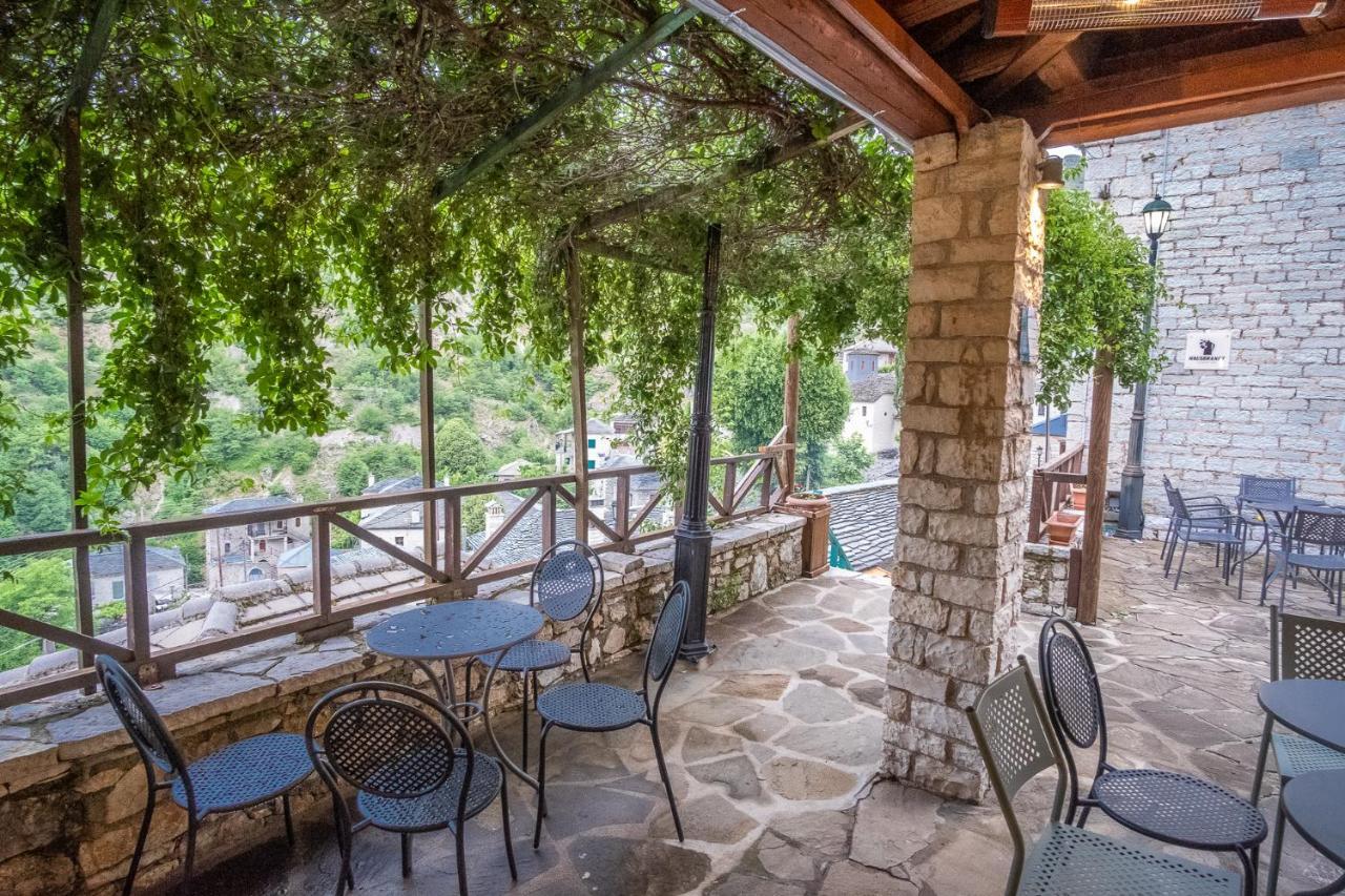 The Old School Boutique Hotel Сирако Экстерьер фото